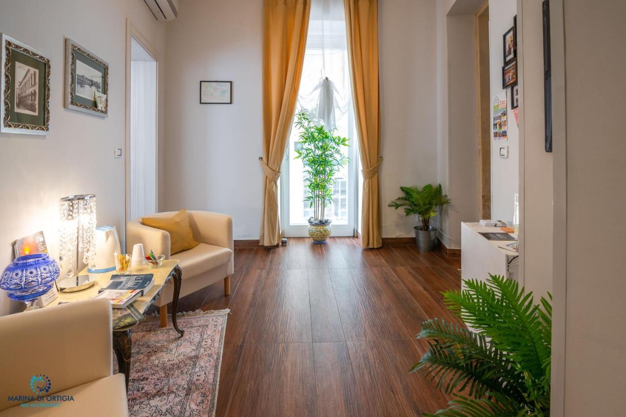 B&B Marina Di Ortigia Syrakusa Exteriör bild