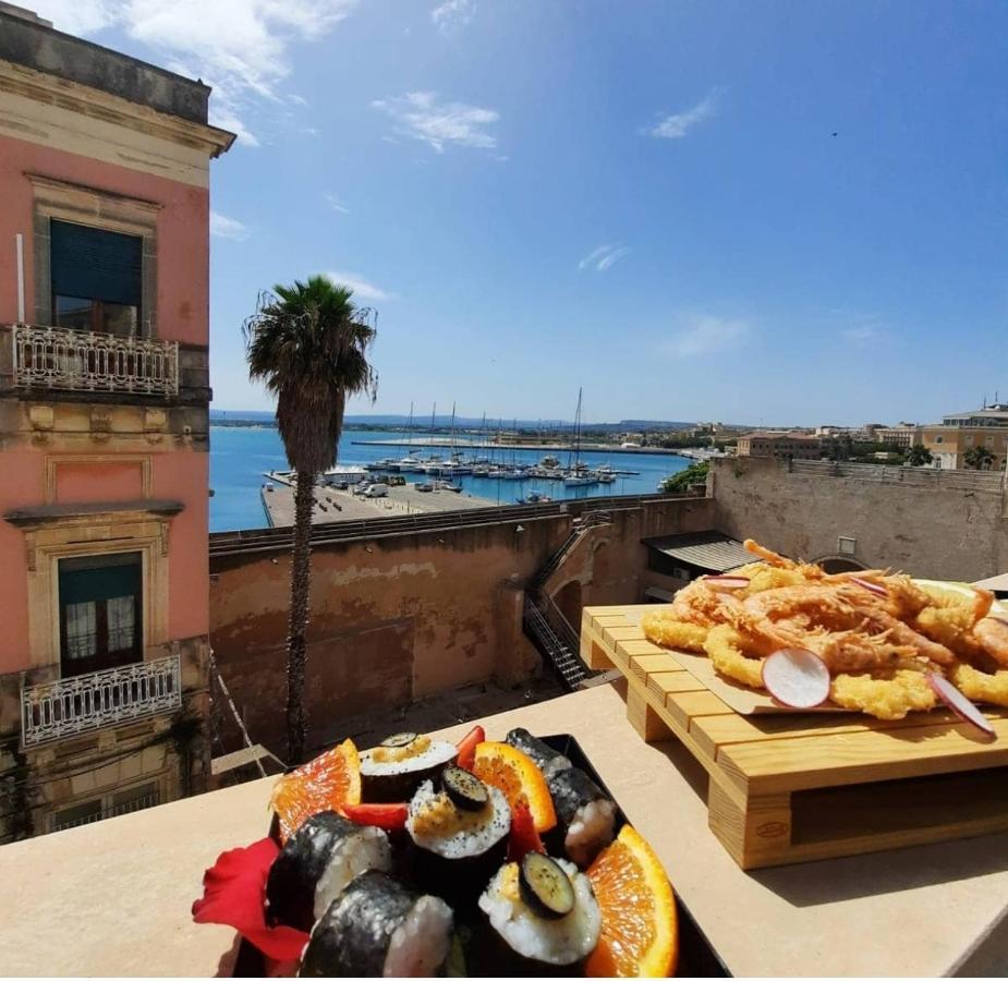 B&B Marina Di Ortigia Syrakusa Exteriör bild