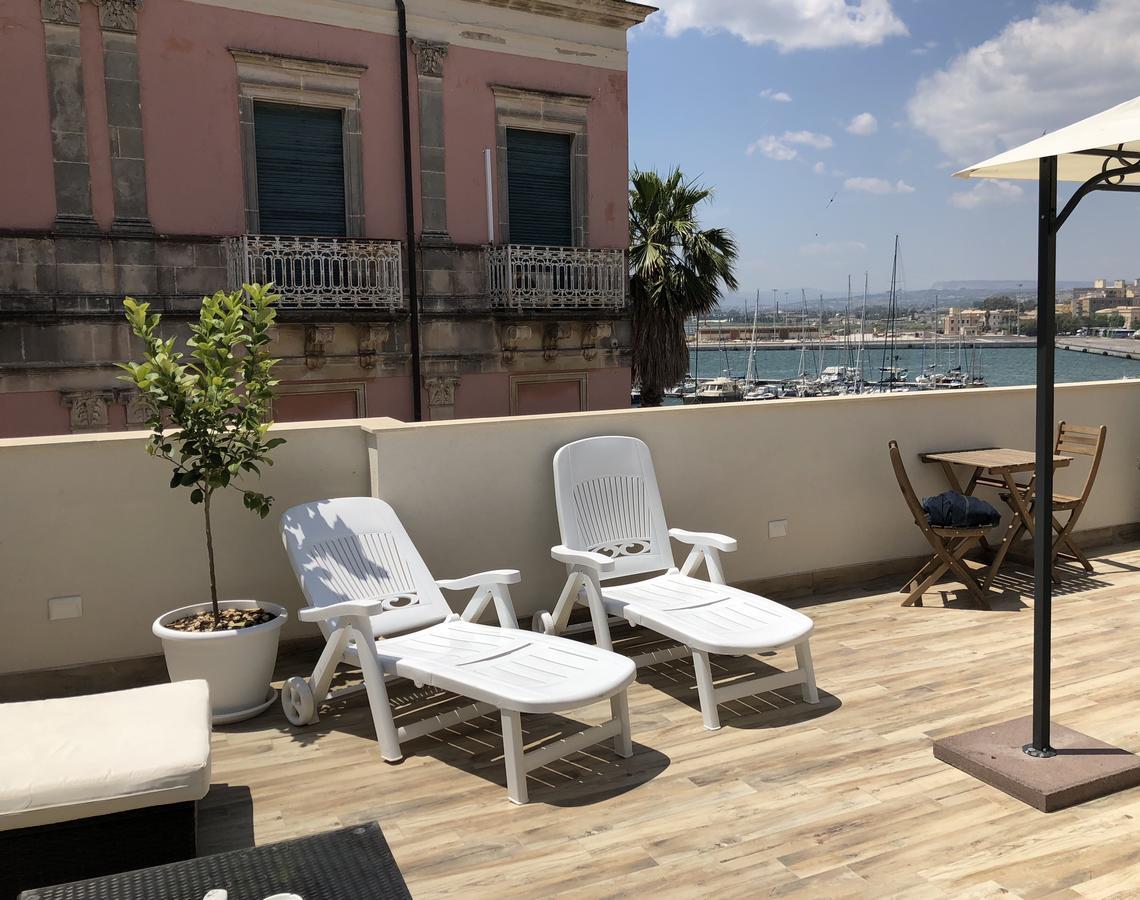 B&B Marina Di Ortigia Syrakusa Exteriör bild